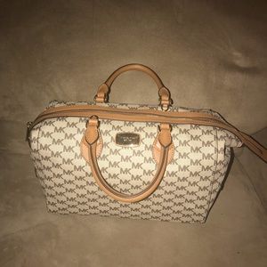 Mk Grayson Satchel